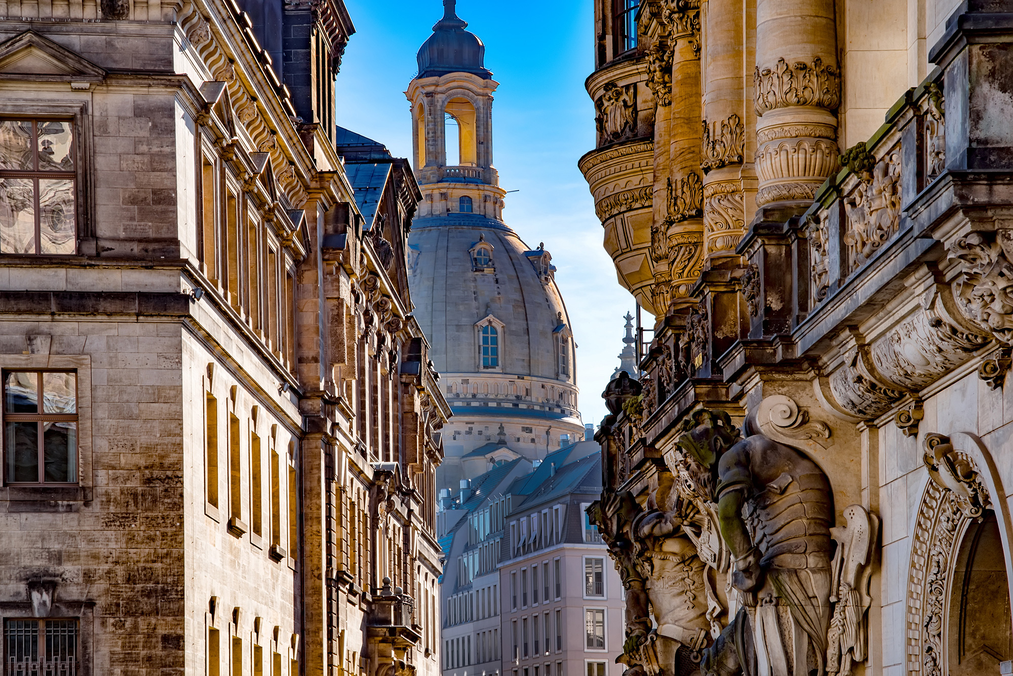 Die Altstadt von Dresden mit seinen historischen Gebäuden und Kirchen
